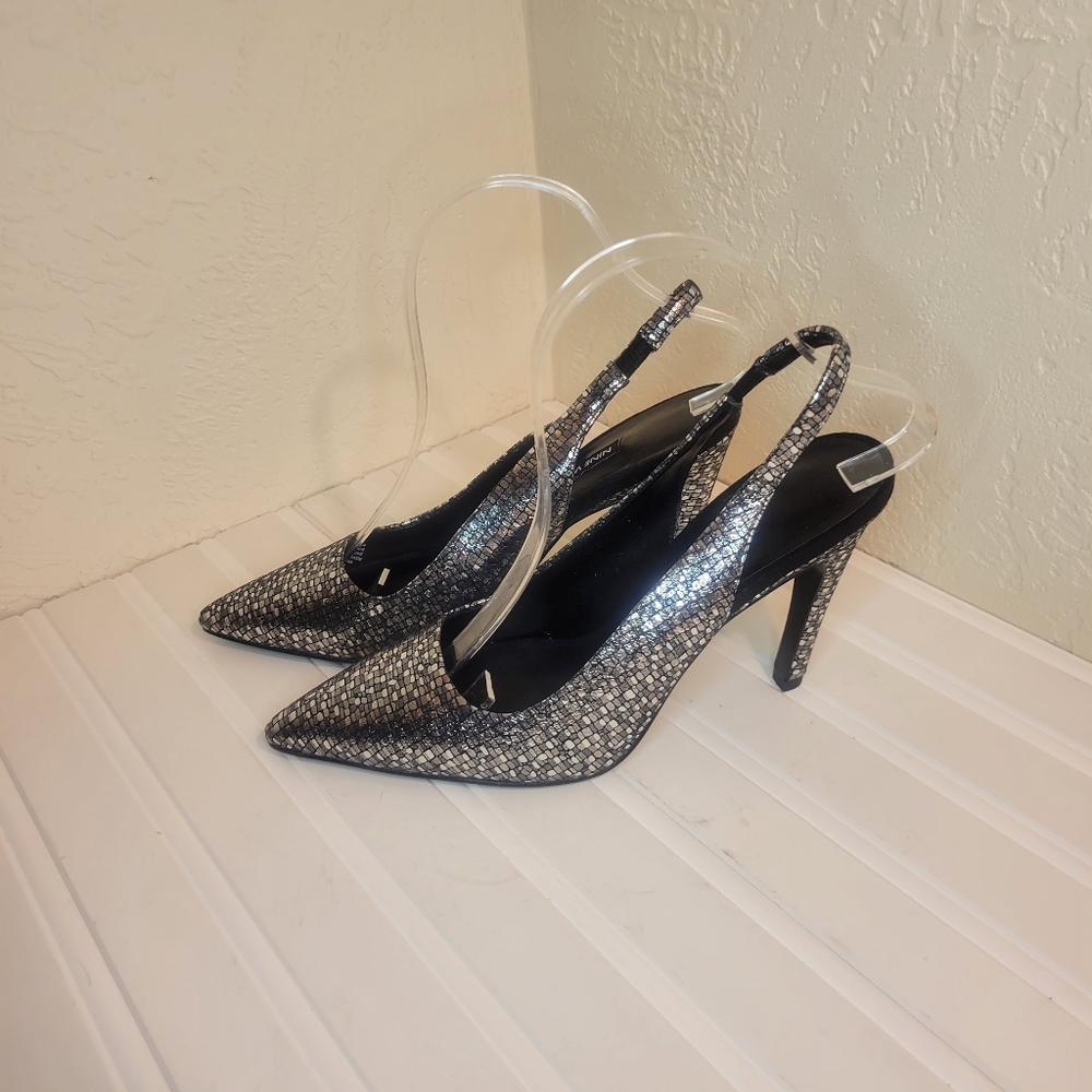 Nine West pumps